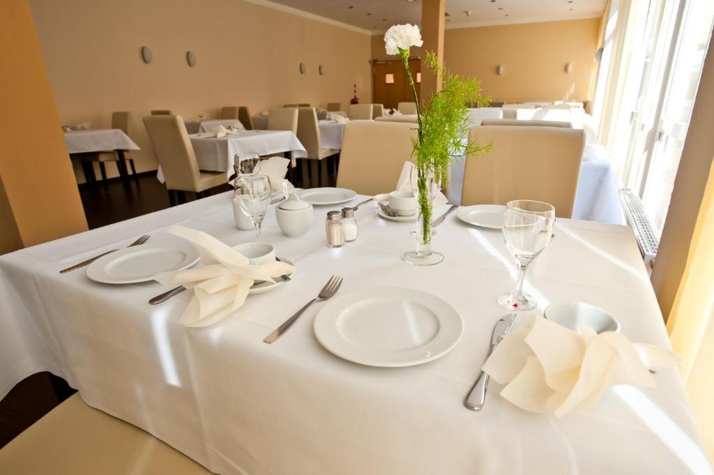 Sensconvent Hotel Michendorf 米兴多夫 外观 照片